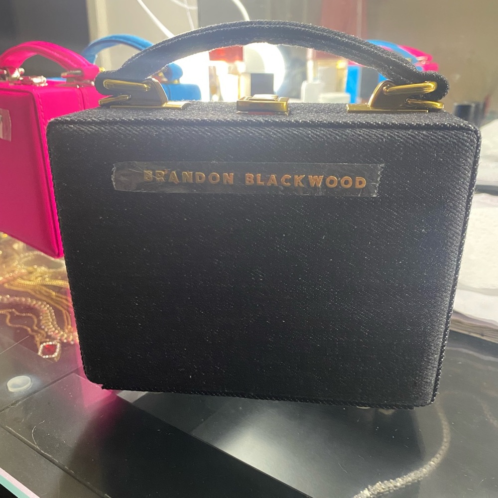 MINI BRANDON BLACKWOOD TRUNK